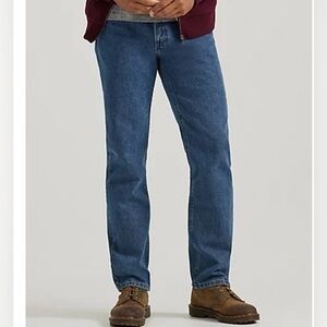 Wrangler Premium Quality Regular Fit Straight Leg Jeans 44W 30L NWT
